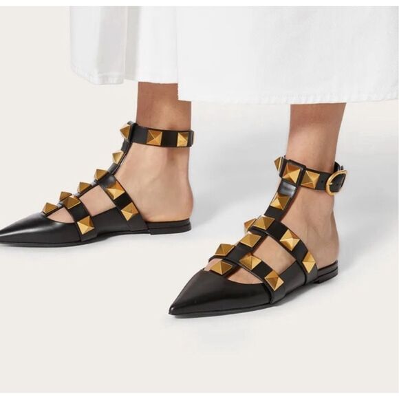 VALENTINO Roman Rockstud Black Gold Cage Flat 38.5 Pointed Toe Leather Gladiator - Picture 2 of 15
